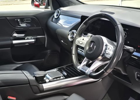 Mercedes-Benz GLA Class 2.0 GLA35 AMG (Premium Plus) SUV 5dr Petrol 8G-DCT 4MATIC Euro 6 (s/s) (306 10
