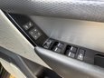Land Rover Range Rover Velar R-DYNAMIC SE 41