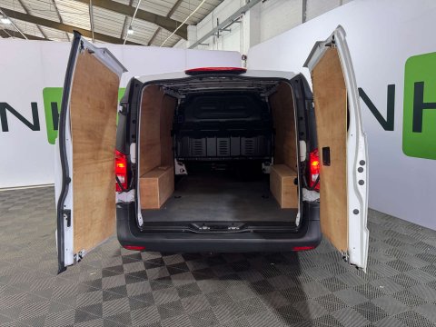 Mercedes-Benz Vito eVito 66 Progressive 3