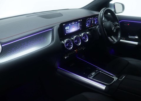 Mercedes-Benz EQA 250+ AMG LINE EXECUTIVE 51