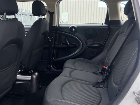 Mini Countryman 2.0 Countryman Cooper SD ALL4 Auto 4WD 5dr 33