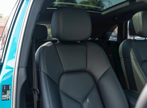 Porsche Macan S 13