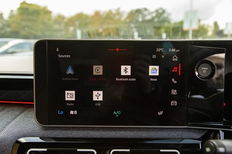 Renault 5 TECHNO E-TECH 19