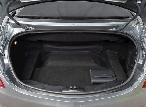 Mercedes-Benz SLS AMG Roadster 30