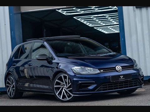 Volkswagen Golf 2.0 Golf R TSi 4Motion Semi-Auto 4WD 5dr 30