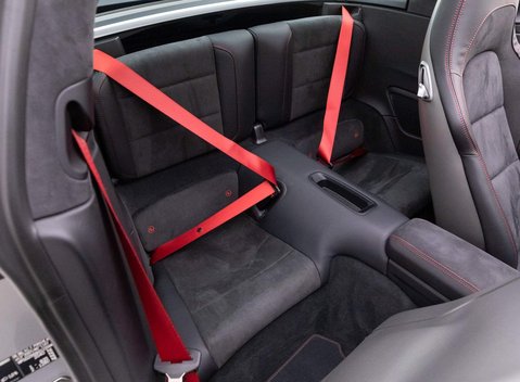 Porsche 911 Targa 4 GTS (991.2) 8