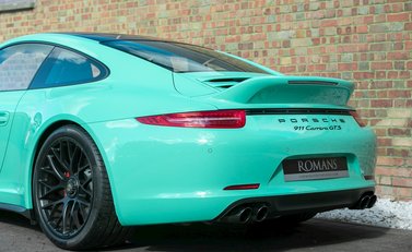 Porsche 911 (991) Carrera GTS 25