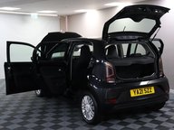 Volkswagen Up BASE 21
