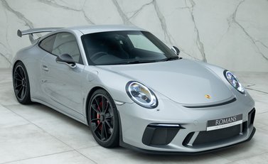 Porsche 911 GT3 (991.2) 8