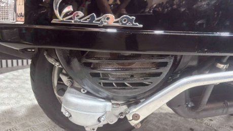 Piaggio Vespa PX 2016 17K NEW MOT 2 STROKE 125CC LEARNER MODERN RETRO 19