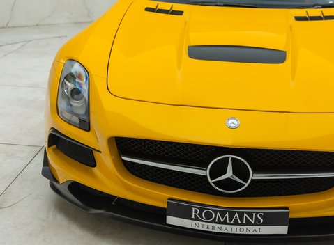 Mercedes-Benz SLS AMG Black Series 33