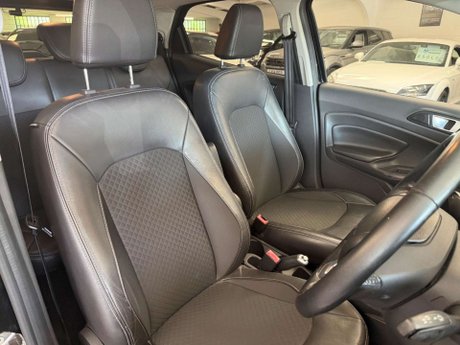 Ford Ecosport 1.0T EcoBoost Titanium 2WD Euro 5 (s/s) 5dr 11