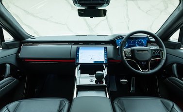 Land Rover Range Rover Sport P635 SV EDITION ONE 25