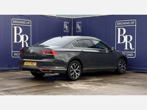 Volkswagen Passat 1.4 TSI 13kWh GTE Saloon 4dr Petrol Plug-in Hybrid DSG Euro 6 (s/s) (218 ps 4