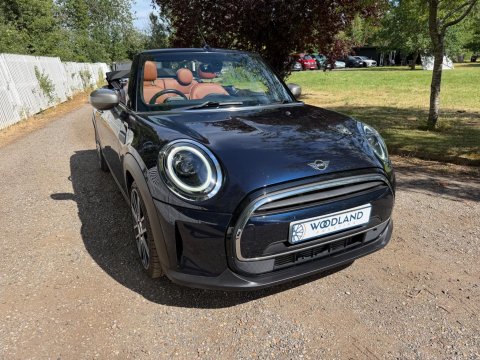 Mini Convertible COOPER EXCLUSIVE 6