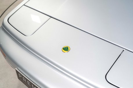 Lotus Esprit SPORT 350. 1 OF 42 RHD. SUPERB EXAMPLE. COMPREHENSIVE HISTORY. FRONT PPF 34