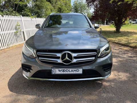 Mercedes-Benz GLC GLC 250 4MATIC AMG LINE 3