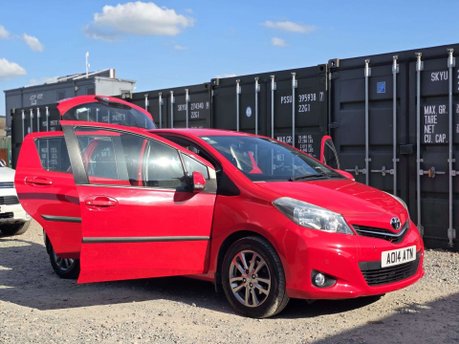 Toyota Yaris 1.33 Dual VVT-i Icon Plus Hatchback 5dr Petrol Multidrive S Euro 5 (99 ps) 6