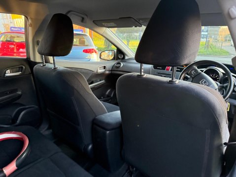 Honda Civic 1.8 i-VTEC ES Auto Euro 5 5dr 12