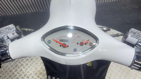 Ajs MODENA 2021 ONLY 846 MILES 1 OWNER LEARNER SCOOTER AUTO 125CC 32