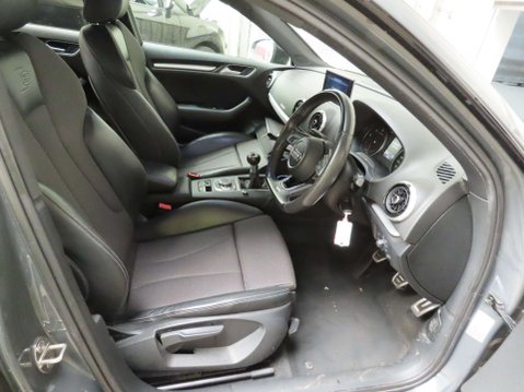 Audi A3 1.6 A3 Sportback Black Edition TDI 5dr 4