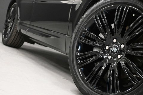 Land Rover Range Rover Sport 3.0 Range Rover Sport HSE Dynamic Black D MHEV Auto 4WD 5dr 18