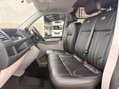 Volkswagen Transporter 9
