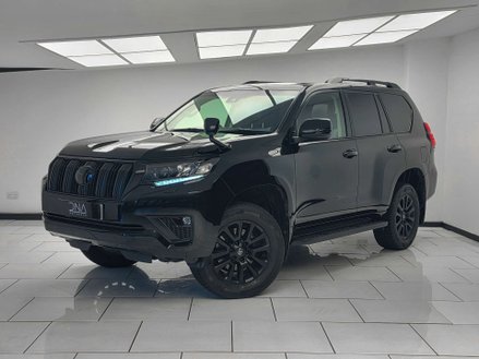 Toyota Land Cruiser 2.8D Invincible Matt Black Edition SUV 5dr Diesel Auto 4WD Euro 6 (s/s) (7 