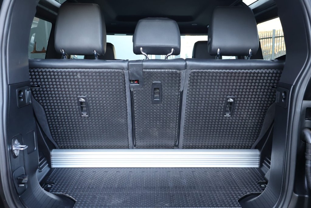 Land Rover Defender 90 X-DYNAMIC SE MHEV STYLED BY SEEKER UK 350 BHP UPGRADE  21