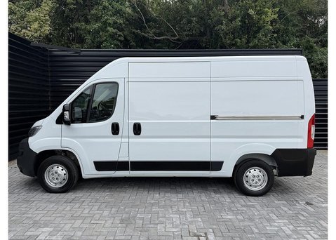 Vauxhall Movano 2.2 CDTi 3500 BiTurbo Dynamic Panel Van 5dr Diesel Manual FWD L2 H2 Euro 6 4