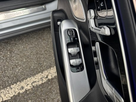 Mercedes-Benz EQE EQE 300 Exclusive Luxury Auto Electric 89 KWH PAN ROOF/HEADS-UP/VAT Q 22