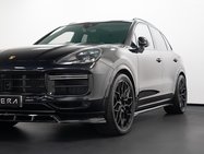 Porsche Cayenne 4.0T V8 GPF Turbo SUV 5dr Petrol TiptronicS 4WD Euro 6 (s/s) (550 ps) 36