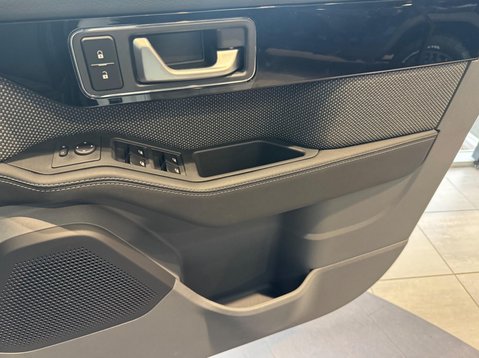 Ineos Grenadier 3.0D Commercial Auto 4WD Euro 6 (s/s) 4dr 26