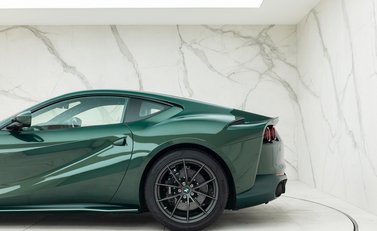 Ferrari 812 Superfast 37