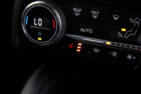 Ford Focus ST-LINE X 35