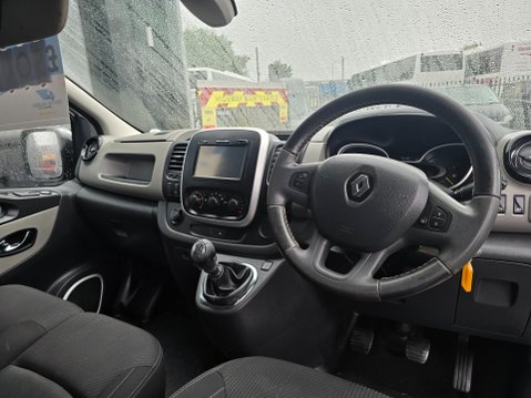 Renault Trafic SL27 SPORT DCI S/R P/V 8