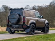 Land Rover Defender D250 X-Dynamic SE HardTop Obsidian WildTrak 4