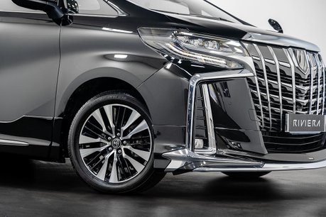 Toyota Alphard 2.5 MPV 2.5 SUV Automatic Petrol 4