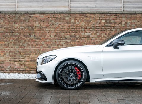 Mercedes-Benz C Class C63 S Coupe 24