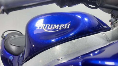 Triumph Sprint 2002 27K RUNNING PROJECT BIKE SPARES OR REPAIR SPORTS TOURER 10