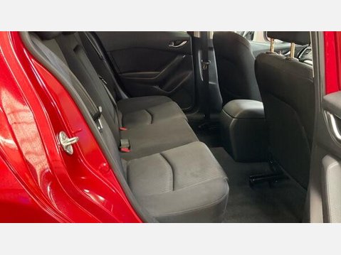 Mazda 3 2.0 SKYACTIV-G Sport Nav Euro 6 (s/s) 5dr 8