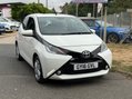 Toyota Aygo VVT-I X-PRESSION 16