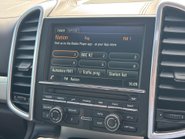 Porsche Cayenne 3.0 V6 E-Hybrid S 5dr Petrol Plug-in Hybrid TiptronicS 4WD Euro 6 (416ps) 30