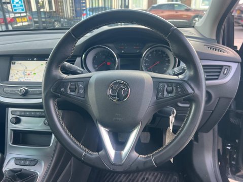 Vauxhall Astra 1.4i Turbo Tech Line Nav Euro 6 (s/s) 5dr 19