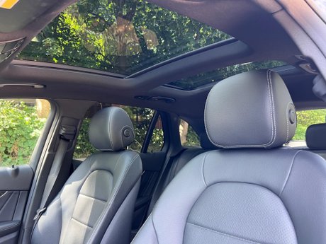Mercedes-Benz GLC 2.1 GLC220d AMG Night Edition G-Tronic+ 4MATIC Euro 6 (s/s) 5dr 31
