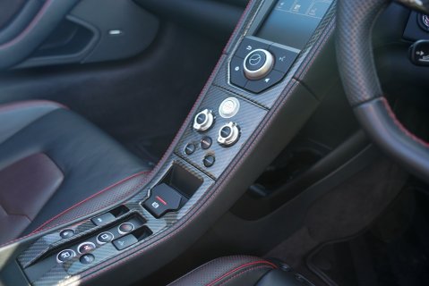 McLaren 650S V8 SPIDER 13