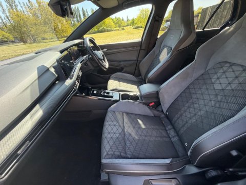 Volkswagen Golf R-LINE ETSI DSG 60