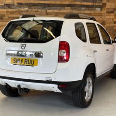 Dacia Duster 1.5 dCi Laureate SUV 5dr Diesel Manual Euro 5 (110 ps) 4