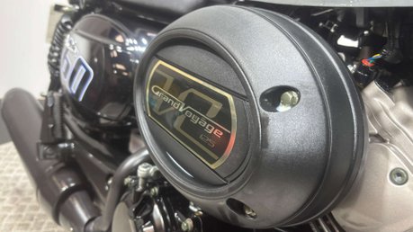 Hyosung GV AQUILA 2021 ONLY 2K NEW MOT SERVICED CRUISER 125CC 41
