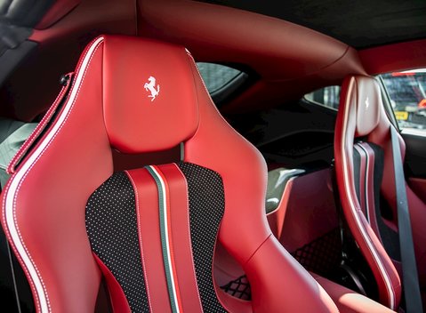 Ferrari 812 Superfast 15